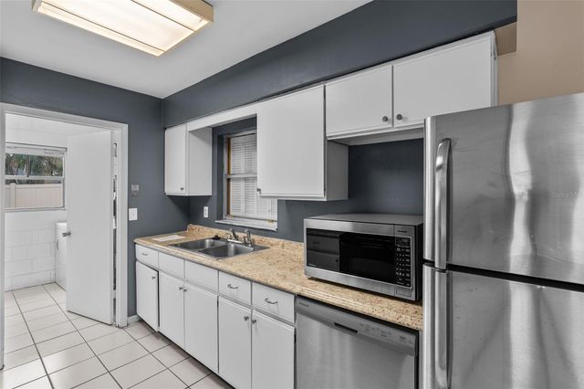 52 ALICANTE ROAD, Debary, FL 32713