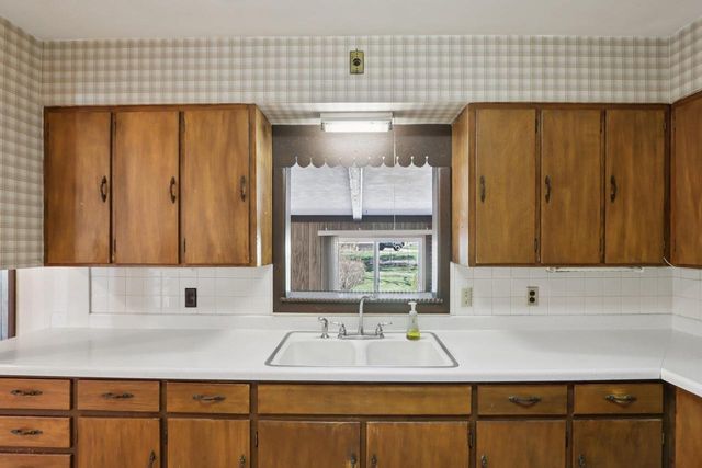 208 Main Street, Verona, WI 53593
