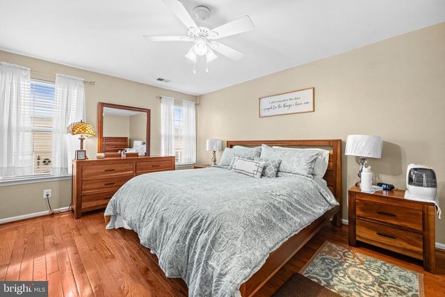 13344 FERRY LANDING LN, Woodbridge, VA 22191