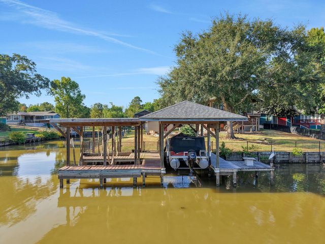 140 Elm Drive, Onalaska, TX 77360