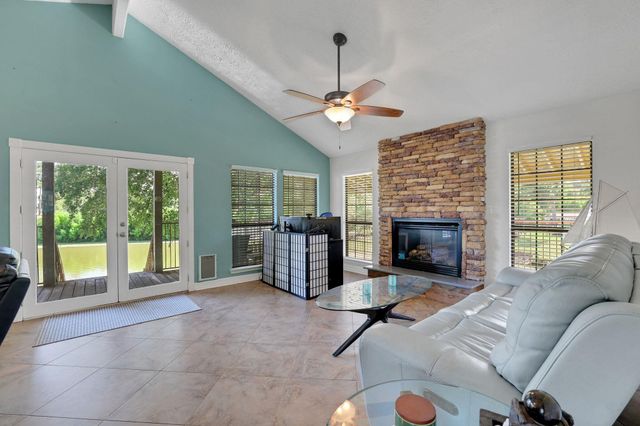 140 Elm Drive, Onalaska, TX 77360