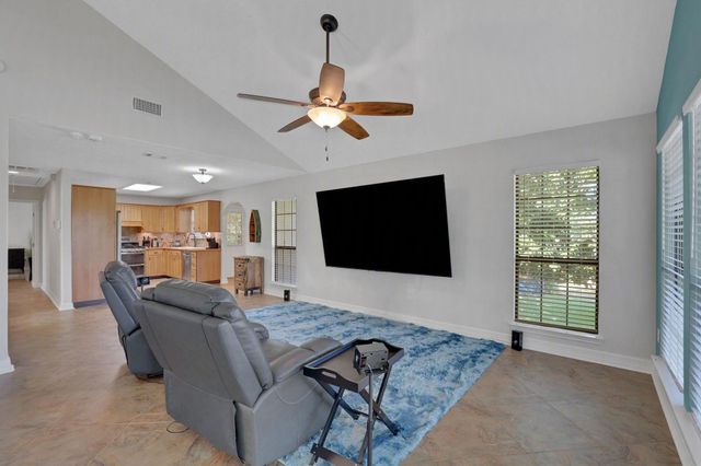140 Elm Drive, Onalaska, TX 77360