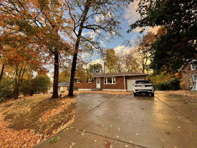 416 Bonnawood Dr, Hermitage, TN 37076