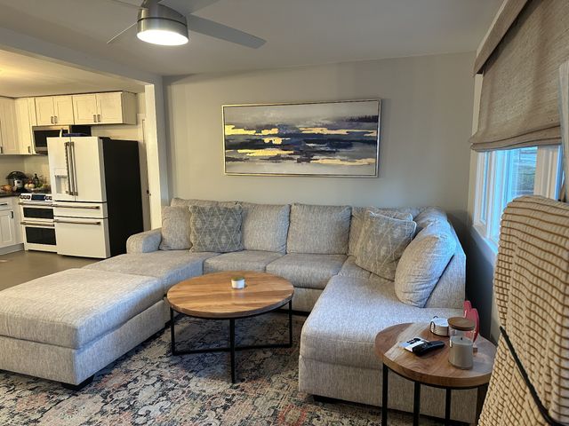 416 Bonnawood Dr, Hermitage, TN 37076