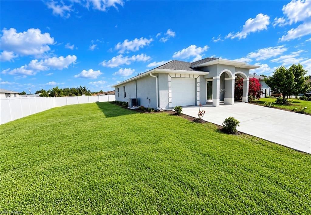 746 Homer AVE S, LEHIGH ACRES, FL 33973 — photo 3
