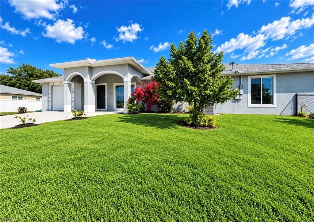 746 Homer AVE S, LEHIGH ACRES, FL 33973 — photo 4