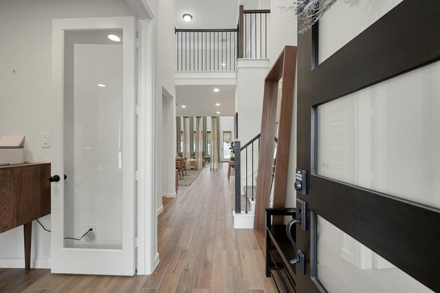 647 Sand Branch Drive, Conroe, TX 77304