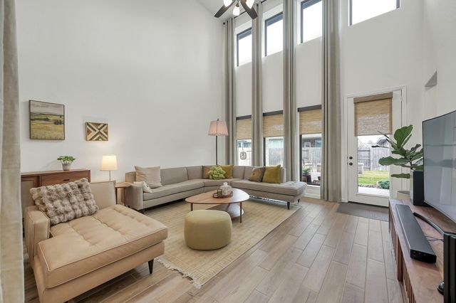 647 Sand Branch Drive, Conroe, TX 77304