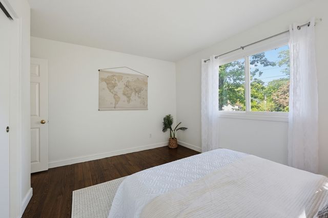 21 Burt St, Attleboro, MA 02703