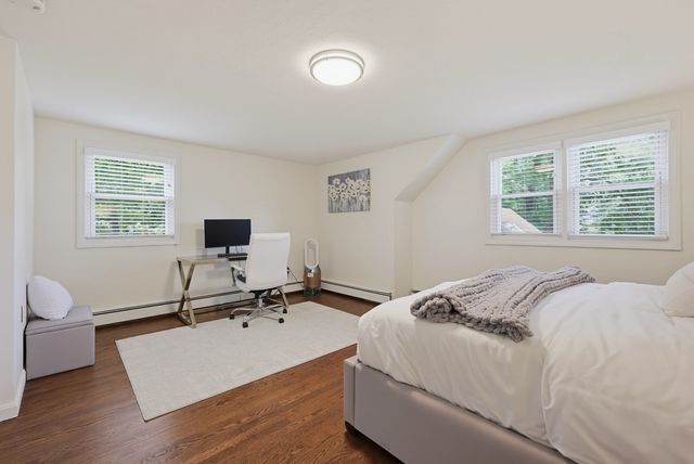 21 Burt St, Attleboro, MA 02703