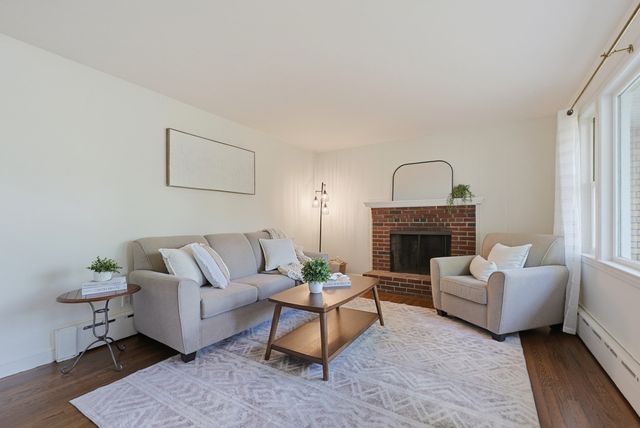 21 Burt St, Attleboro, MA 02703