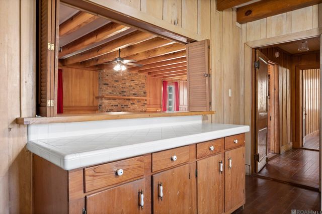 906 E Weber Dr, Gonzales, LA 70737