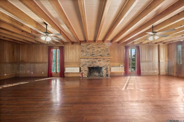 906 E Weber Dr, Gonzales, LA 70737