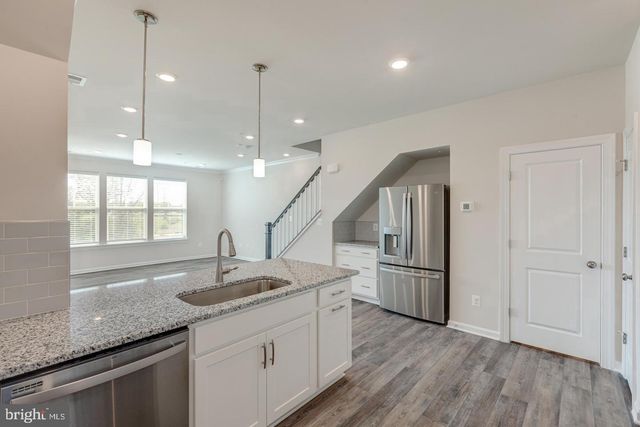 43357 RADFORD DIVIDE TER, Ashburn, VA 20148