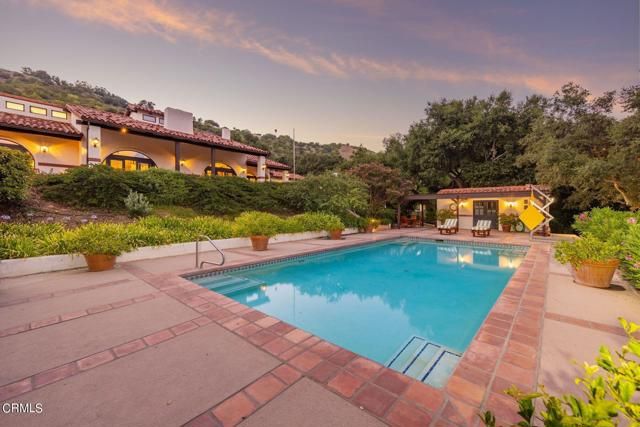 10829 Oak Knoll Road, Ojai, CA 93023