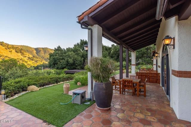 10829 Oak Knoll Road, Ojai, CA 93023
