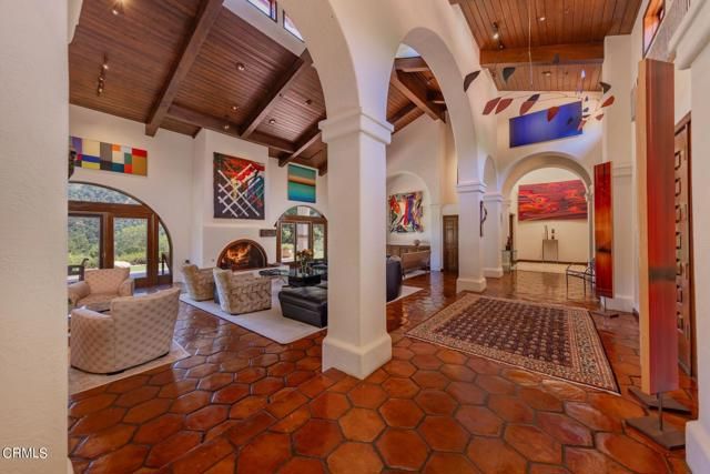 10829 Oak Knoll Road, Ojai, CA 93023
