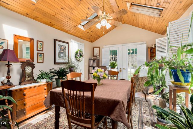 6646 Roan Creek Road, Butler, TN 37640