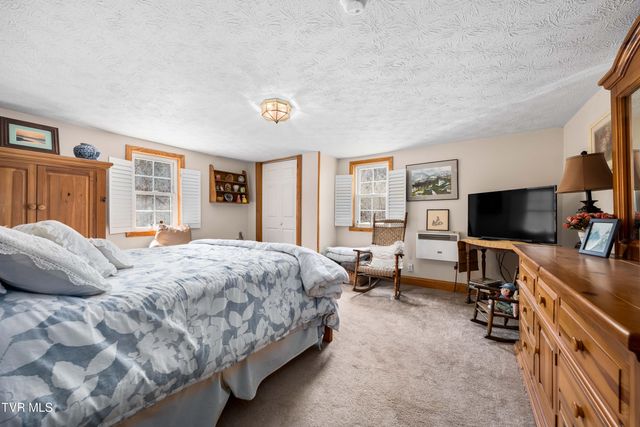 6646 Roan Creek Road, Butler, TN 37640