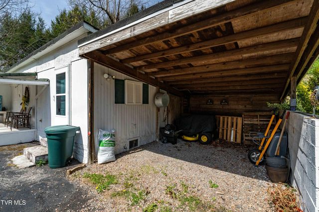 6646 Roan Creek Road, Butler, TN 37640