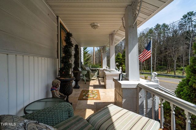 6646 Roan Creek Road, Butler, TN 37640