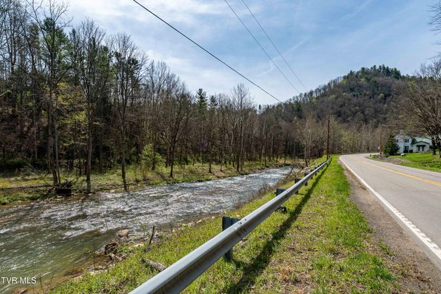 6646 Roan Creek Road, Butler, TN 37640