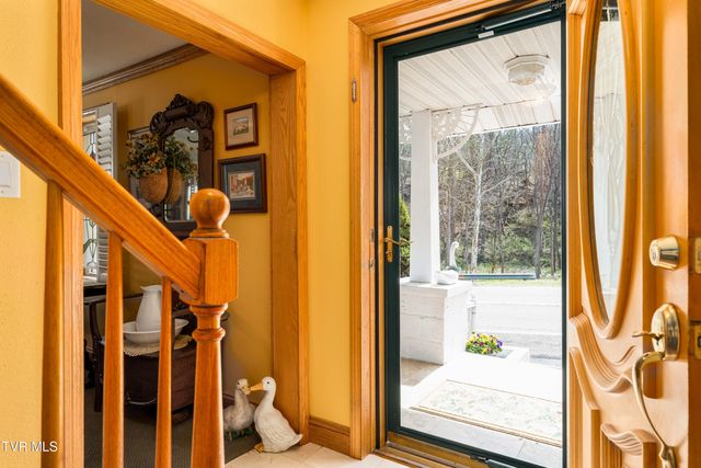 6646 Roan Creek Road, Butler, TN 37640