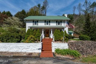6646 Roan Creek Road, Butler, TN 37640