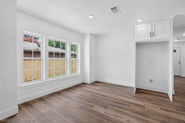 1612 Cedar Street, Van Buren, AR 72956