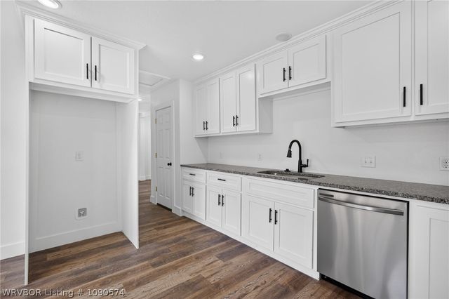 1612 Cedar Street, Van Buren, AR 72956