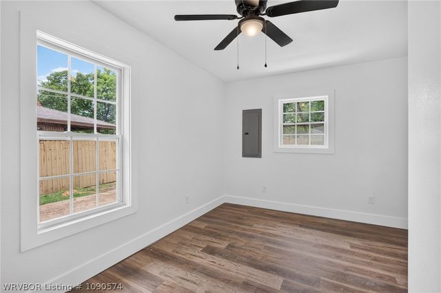 1612 Cedar Street, Van Buren, AR 72956