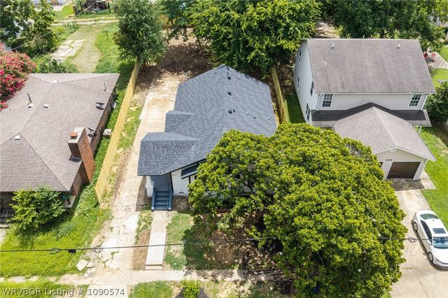 1612 Cedar Street, Van Buren, AR 72956