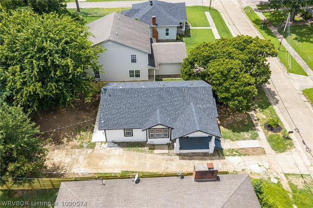 1612 Cedar Street, Van Buren, AR 72956