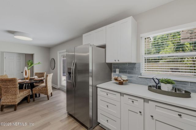 10184 HERNDON Road, Jacksonville, FL 32246