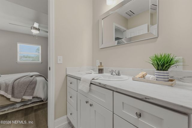 10184 HERNDON Road, Jacksonville, FL 32246