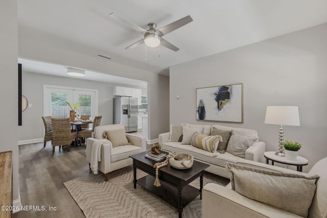 10184 HERNDON Road, Jacksonville, FL 32246