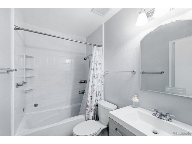 12884 W Tufts Ave, Morrison, CO 80465