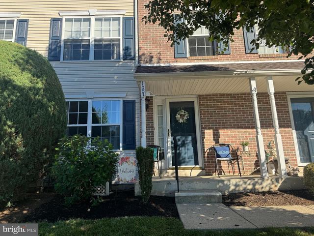 1003 WOODVIEW CT, Warrington, PA 18976