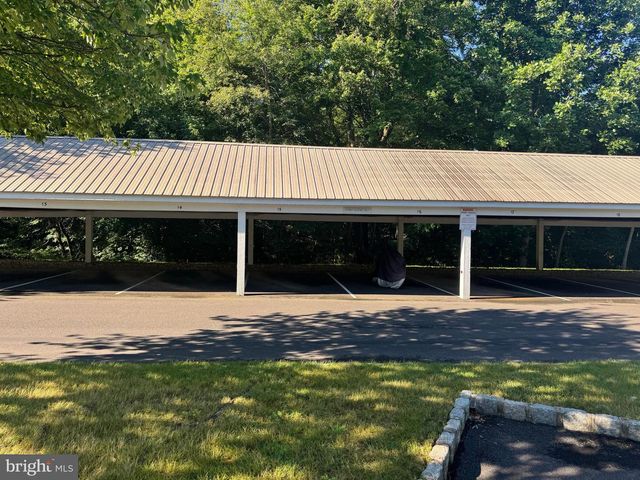1003 WOODVIEW CT, Warrington, PA 18976