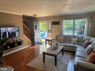 1003 WOODVIEW CT, Warrington, PA 18976