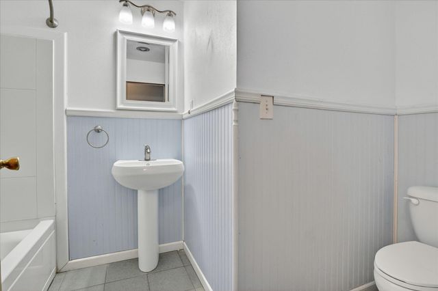 26414 Redfield Street, Edwardsburg, MI 49112