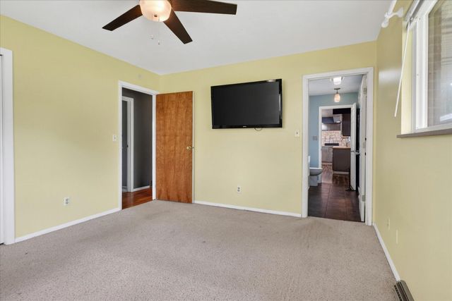 26414 Redfield Street, Edwardsburg, MI 49112