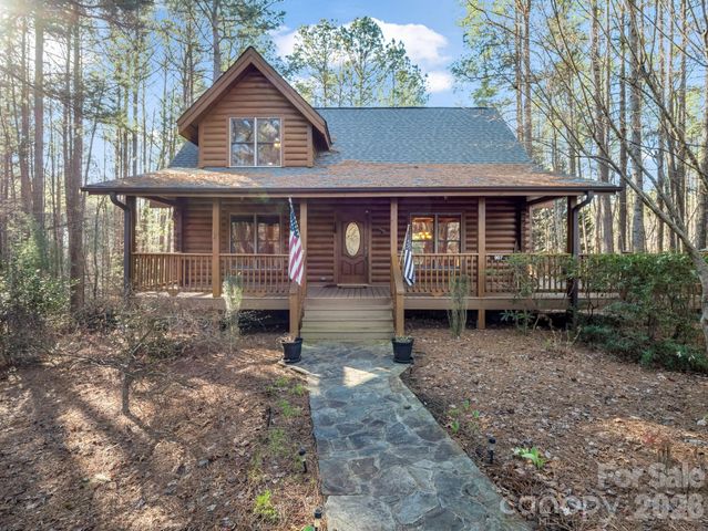 907 Hidden Lake Parkway, Nebo, NC 28761