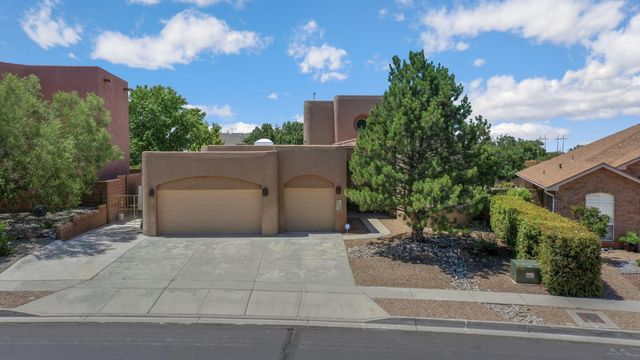11104 Jordan Avenue NE, Albuquerque, NM 87122