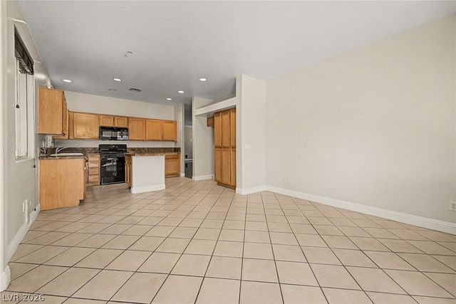 9194 Drifting Bay Street, Las Vegas, NV 89123