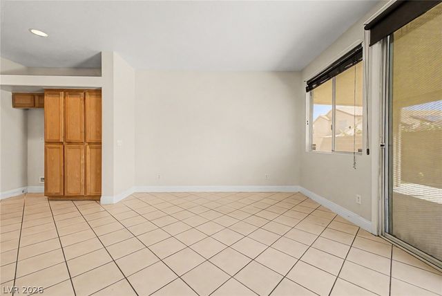 9194 Drifting Bay Street, Las Vegas, NV 89123