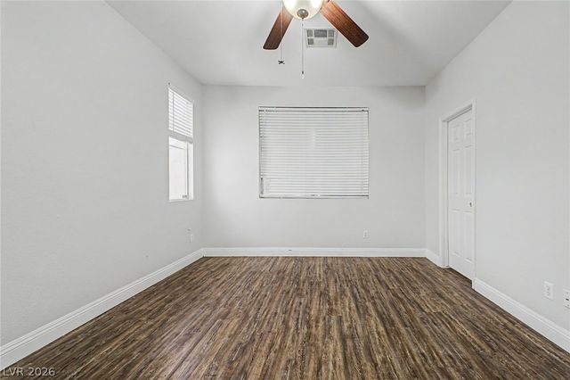 9194 Drifting Bay Street, Las Vegas, NV 89123