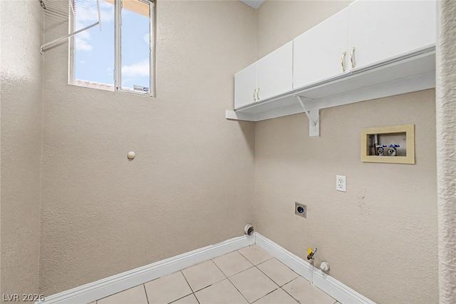 9194 Drifting Bay Street, Las Vegas, NV 89123