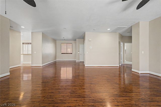9194 Drifting Bay Street, Las Vegas, NV 89123