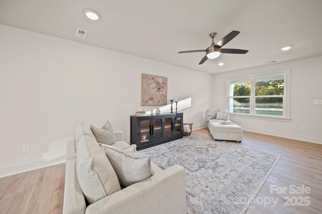 60 Griffin Road, Pageland, SC 29728